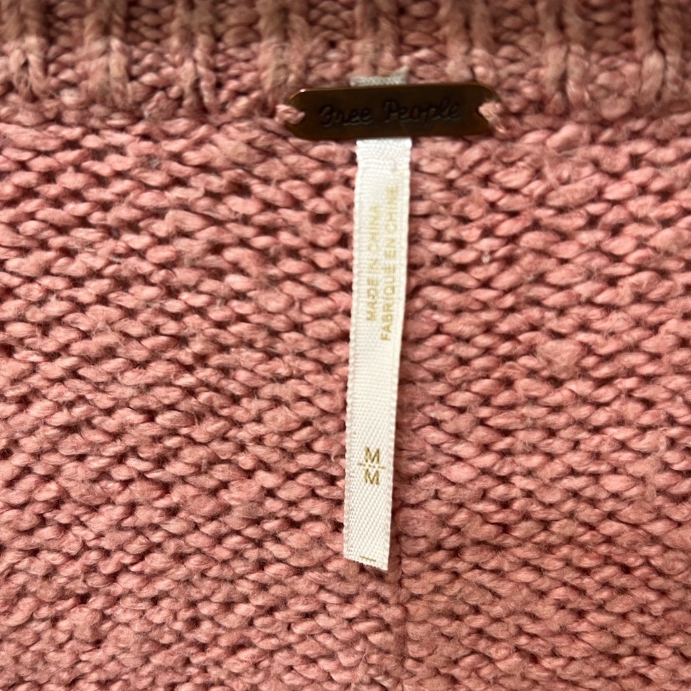 FREE PEOPLE BROOKSIDE ALPINE ROSE OVERSIZED KNIT TUNIC SWEATER SIZE MEDIUM - Picture 15 of 16